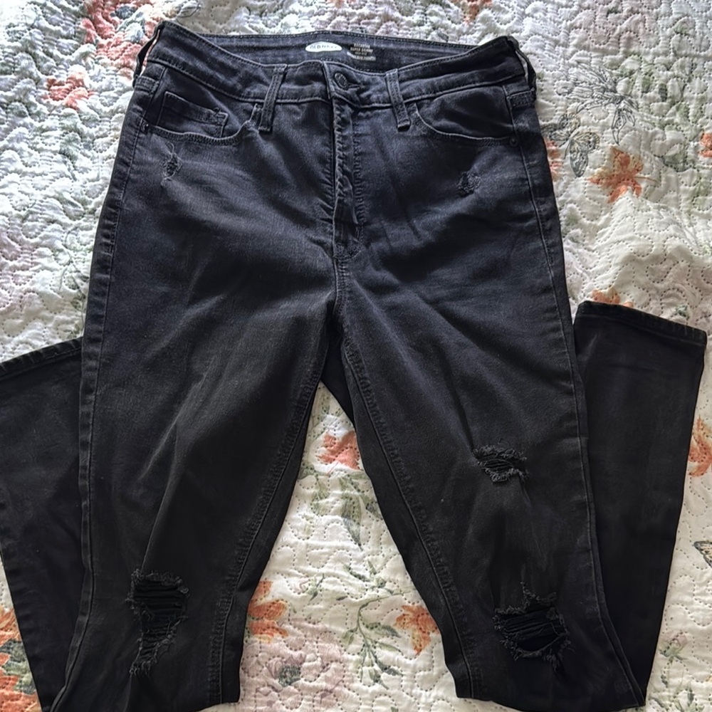 Women's Black Distressed Jeans